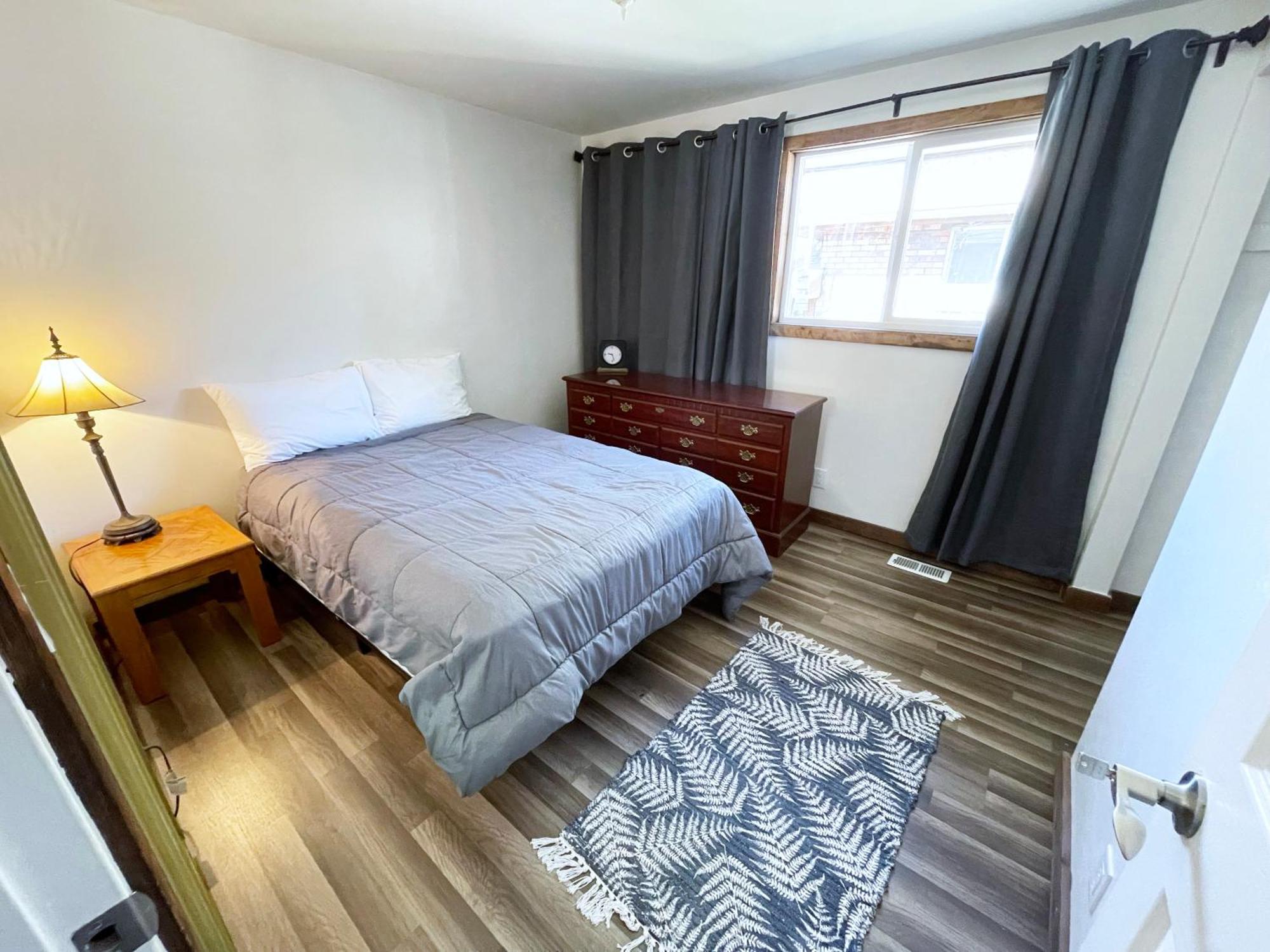 Comfortable Gonzaga Unit Close To Downtown Apartment *